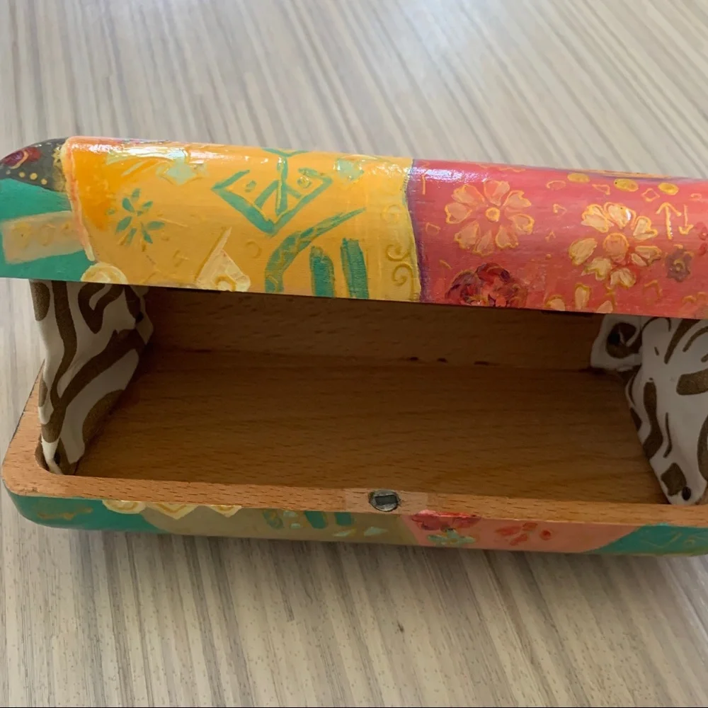 Hand painted pencil or jewelry case (wood) in a Klimt style NWOT